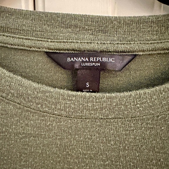 Banana Republic Luxespun Green Long Sleeve Top Size small - Picture 2 of 3